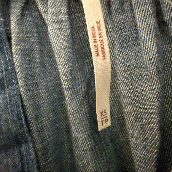 FREE PEOPLE
Sun Valley Embroidered Blouse - Blue Denim Blue Women's Top nwt - Picture 3 of 8